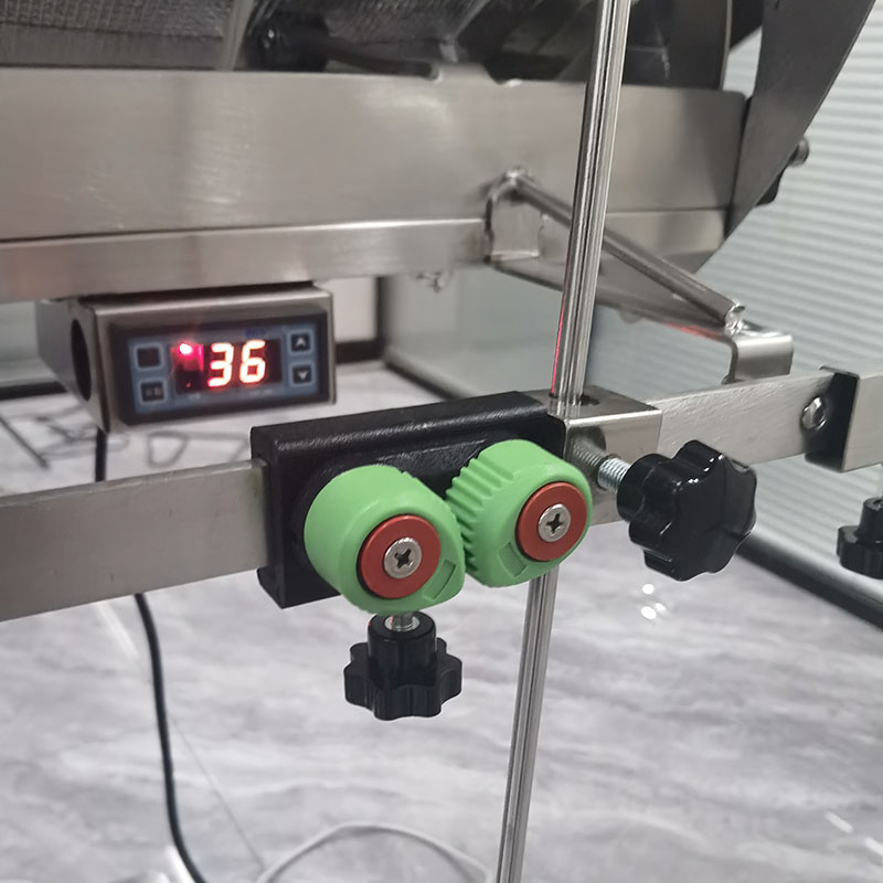 Mesa de operación eléctrica para uso veterinario VM-S-01